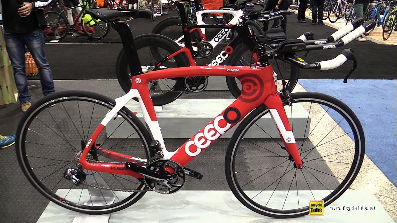 2016 Ceepo Venom Triathlon Bike - Walkaround - 2016 Salon Velo Montreal