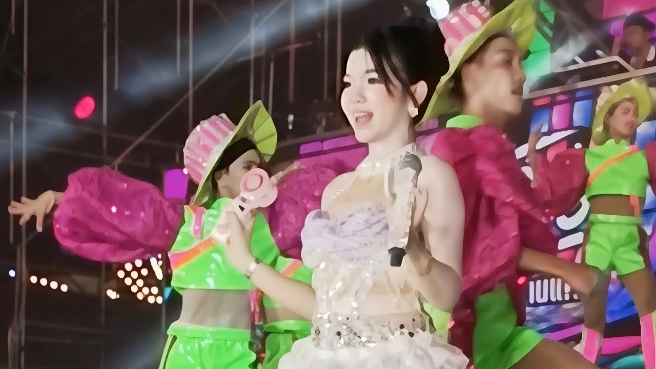#งานกาชาดพระประแดงอาเขต #อุ๋งอิ๋งสาวน้อยเพชรบ้านแพง 