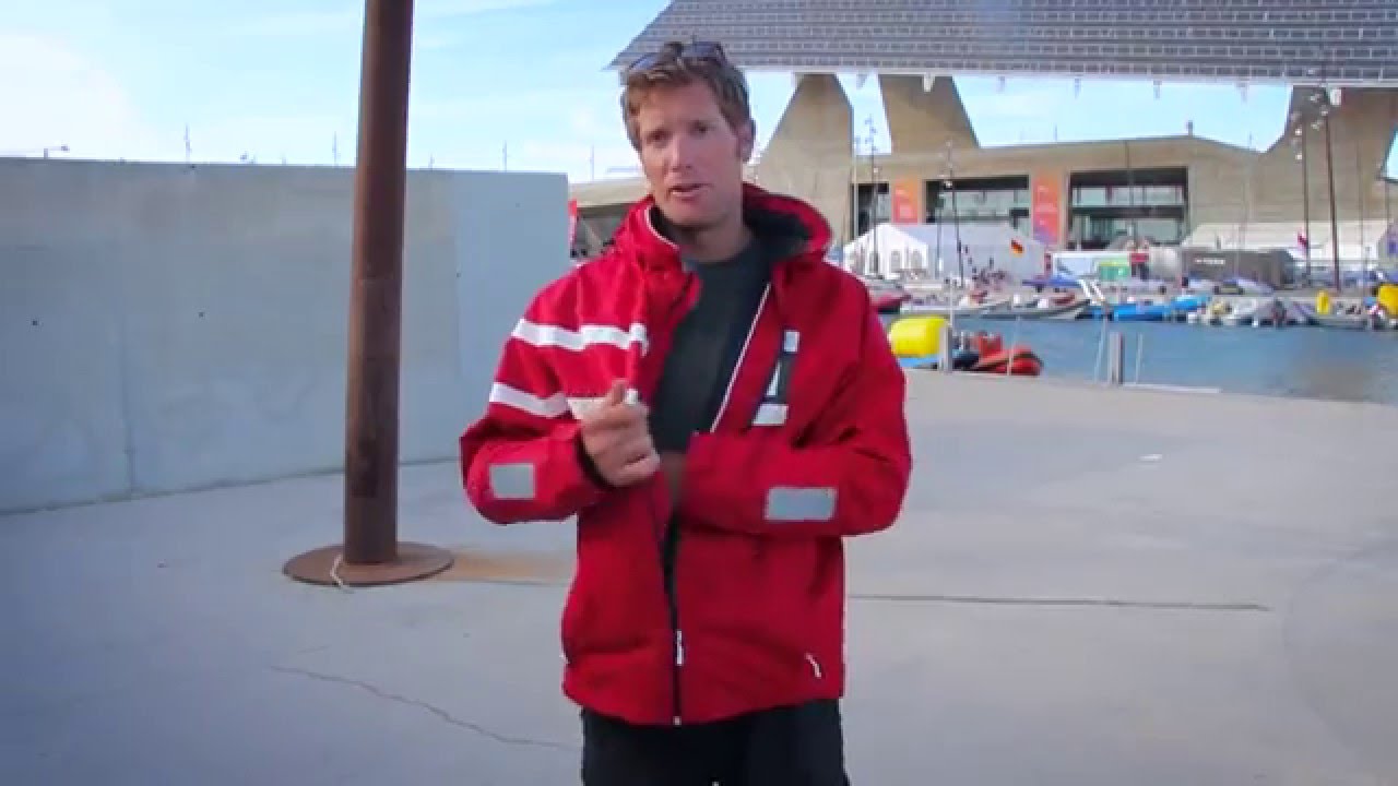 Ian Andrews reviews the Salt Power Jacket