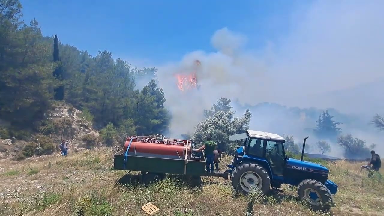 Μεγάλη φωτιά στους Μυτιληνιούς Σάμου