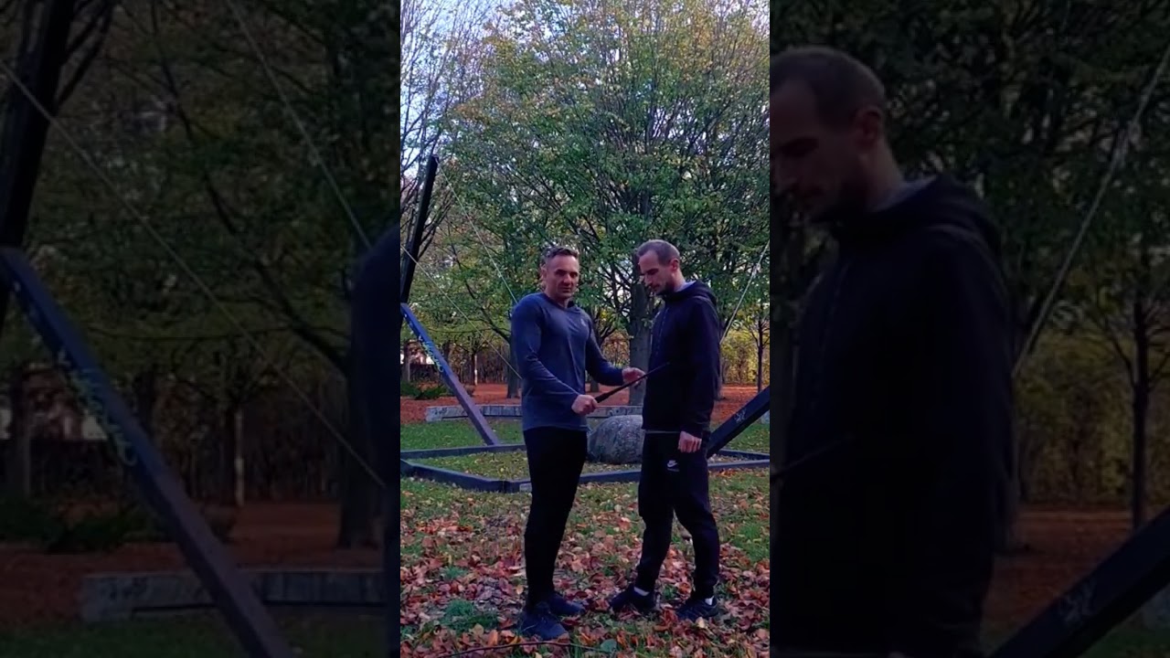 Никогда не бейте никого по голове дубинкой #шорты