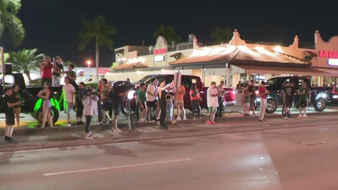 Miami Hurricane fans hit the streets of South Florida after Fiesta Bowl win