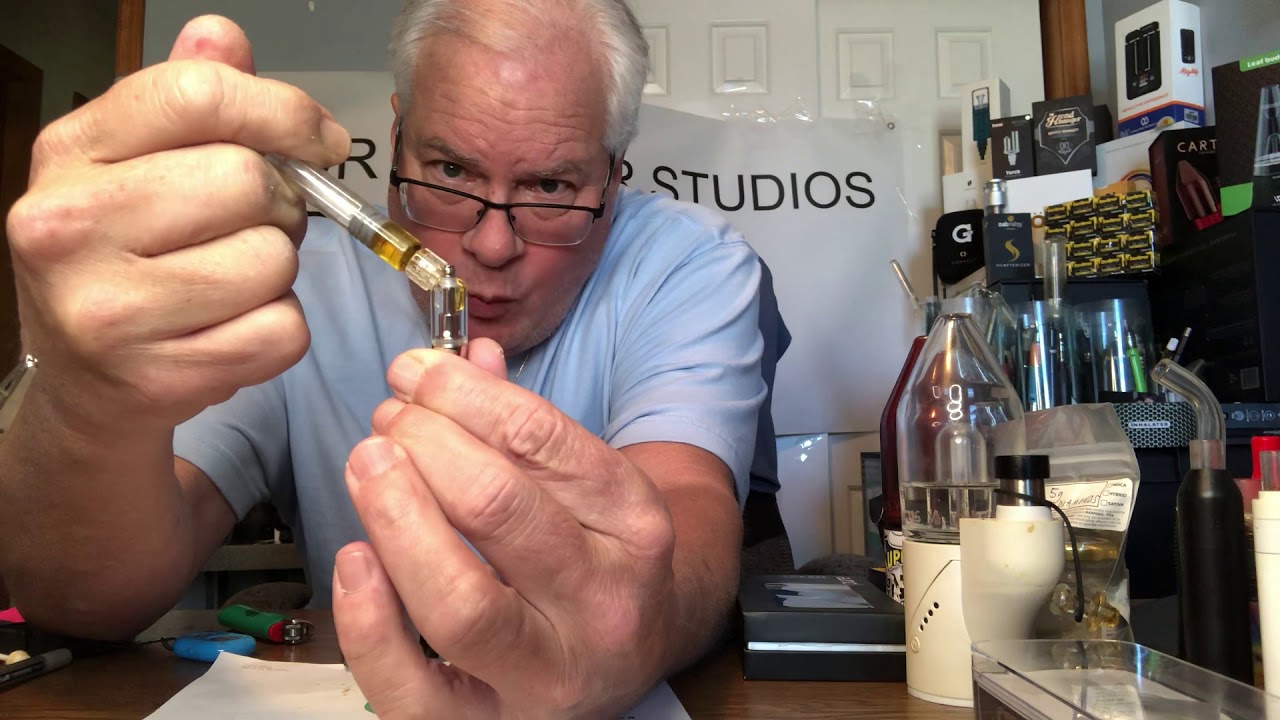 THE KIND PEN PURE VAPE - UNBOXING AND FIRST IMPRESSIONS - FILLING DEMO WITH DISTILLATE - GREAT UNIT!