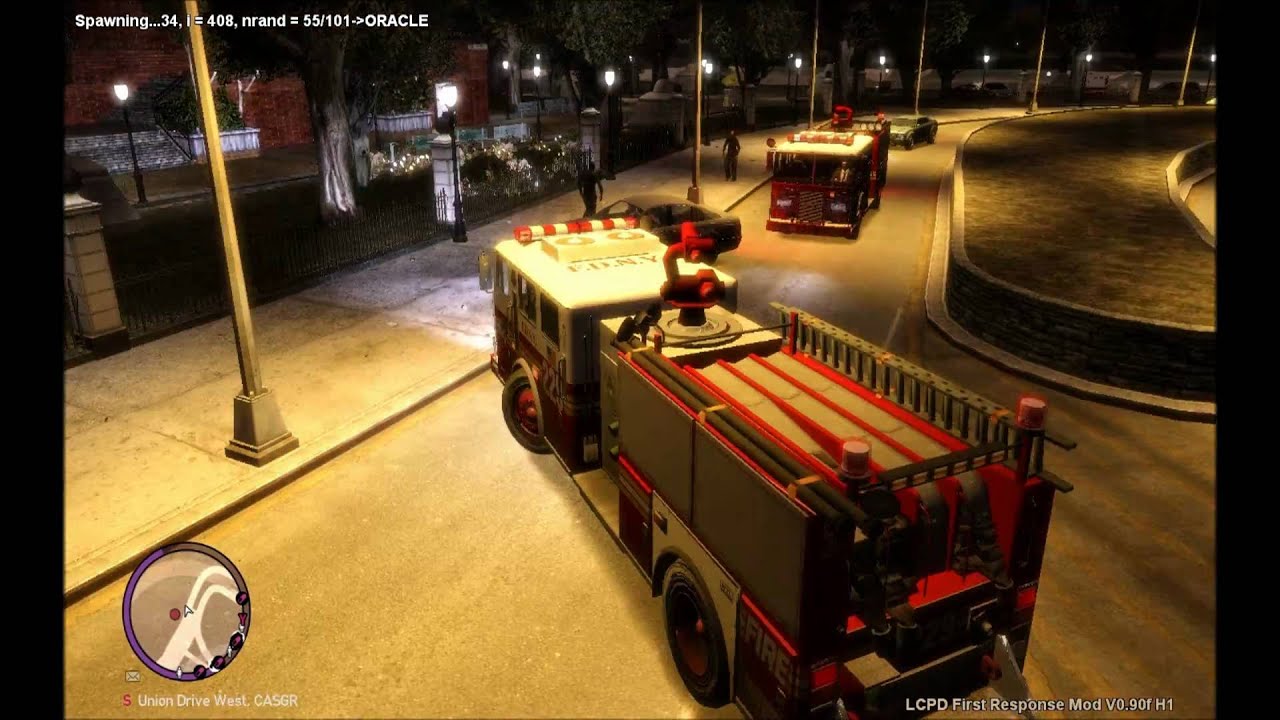GTA 4: EFLC - FDNY responding to a car crash, NYPD on scene