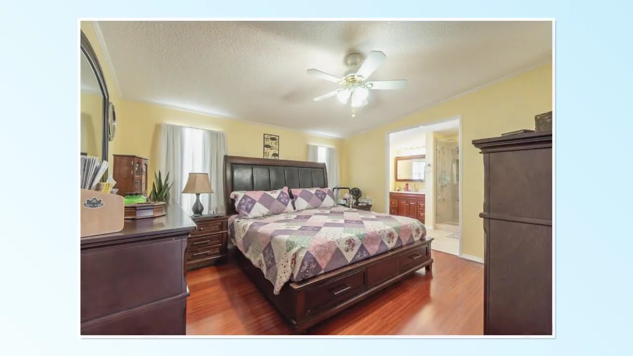 MC2526 // 255 NW 40th Ave Lot 32 Ocala, FL 34482