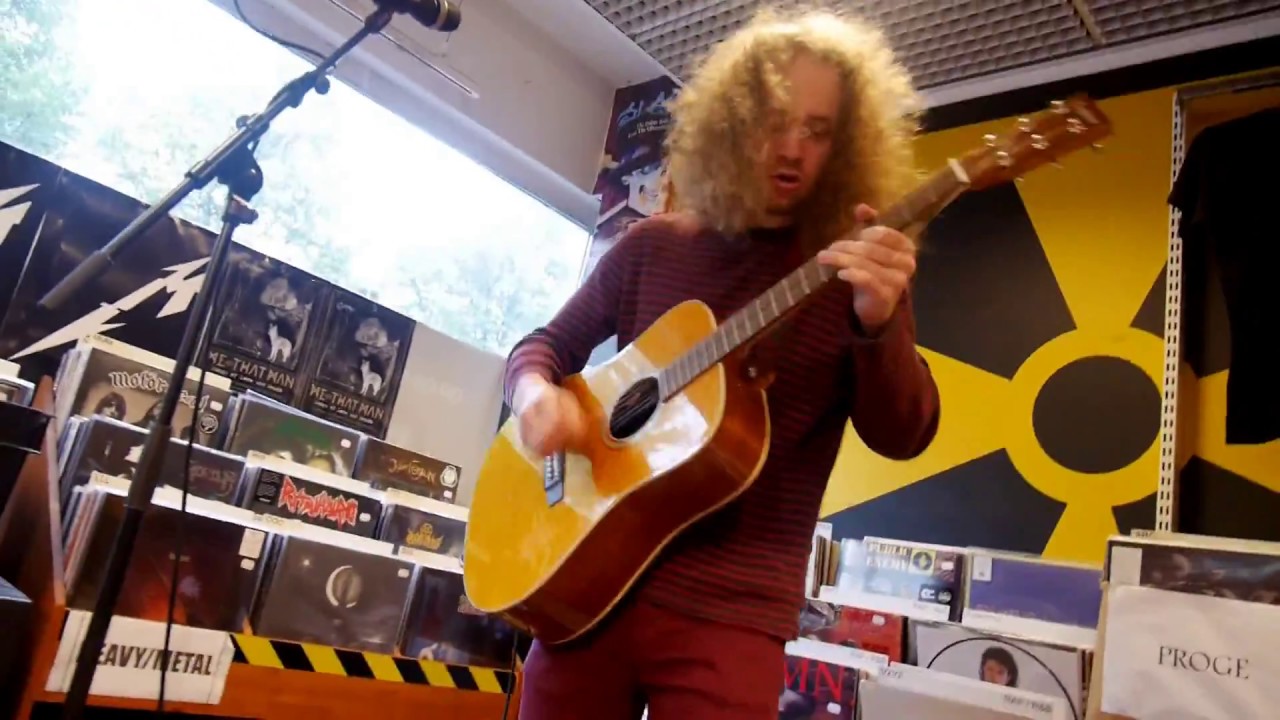 Tiisu soolo: Napa (live at Levykauppa Äx Tampere)