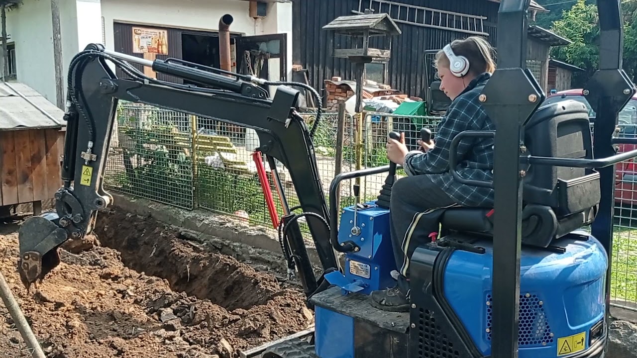 Ukázka bagrování s čínským bagříkem