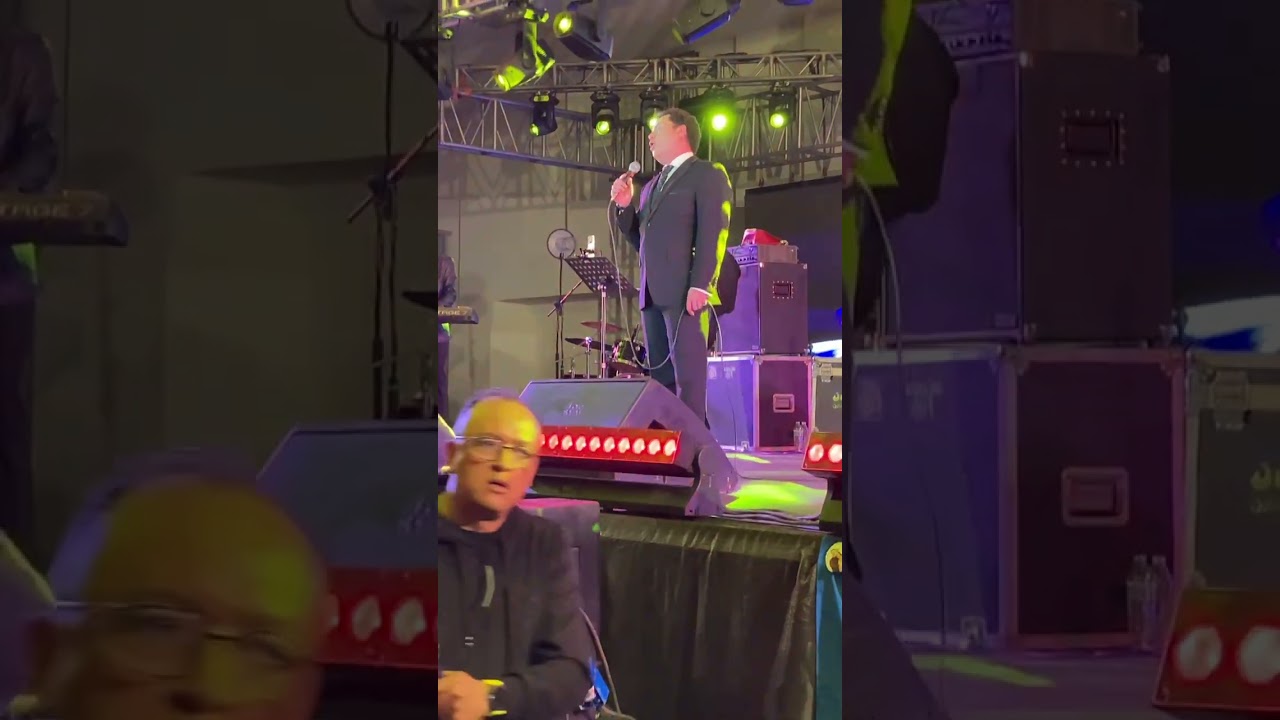 Contigo no hermosa interpretación del Rey del Romanticismo Manuel José 25/01/2025 Aud. De la URSE 🥰