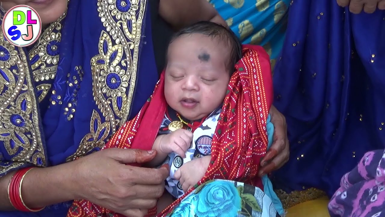 गांव देहात के सोहर गीत जब बच्चे होते हैं तो महिलाओं ने सोहर गाती है~Sohar Geet New