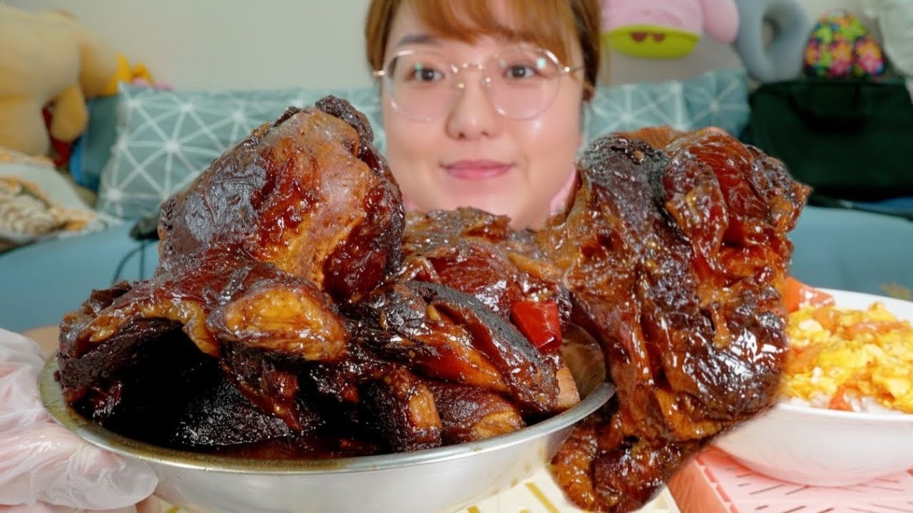 EXTREME Beef Bone Mukbang ASMR 🔥 | Super Juicy & Tender Meat🤤