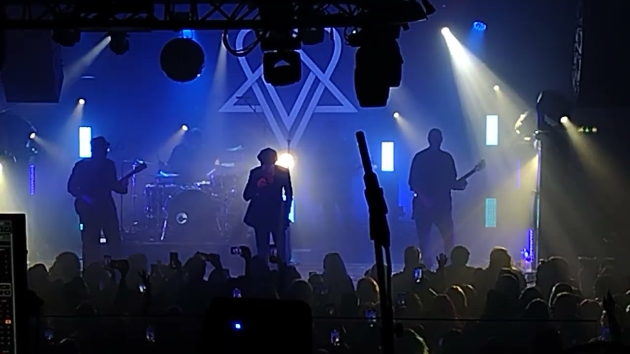 Ville Valo - Join me in death (Glasgow garage 2023)