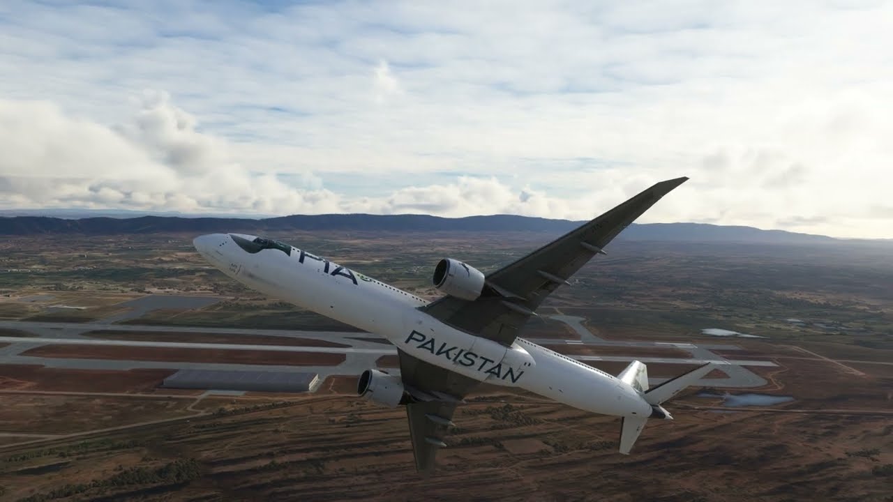 PIA Boeing 777-300ER Crash Landing at Islamabad