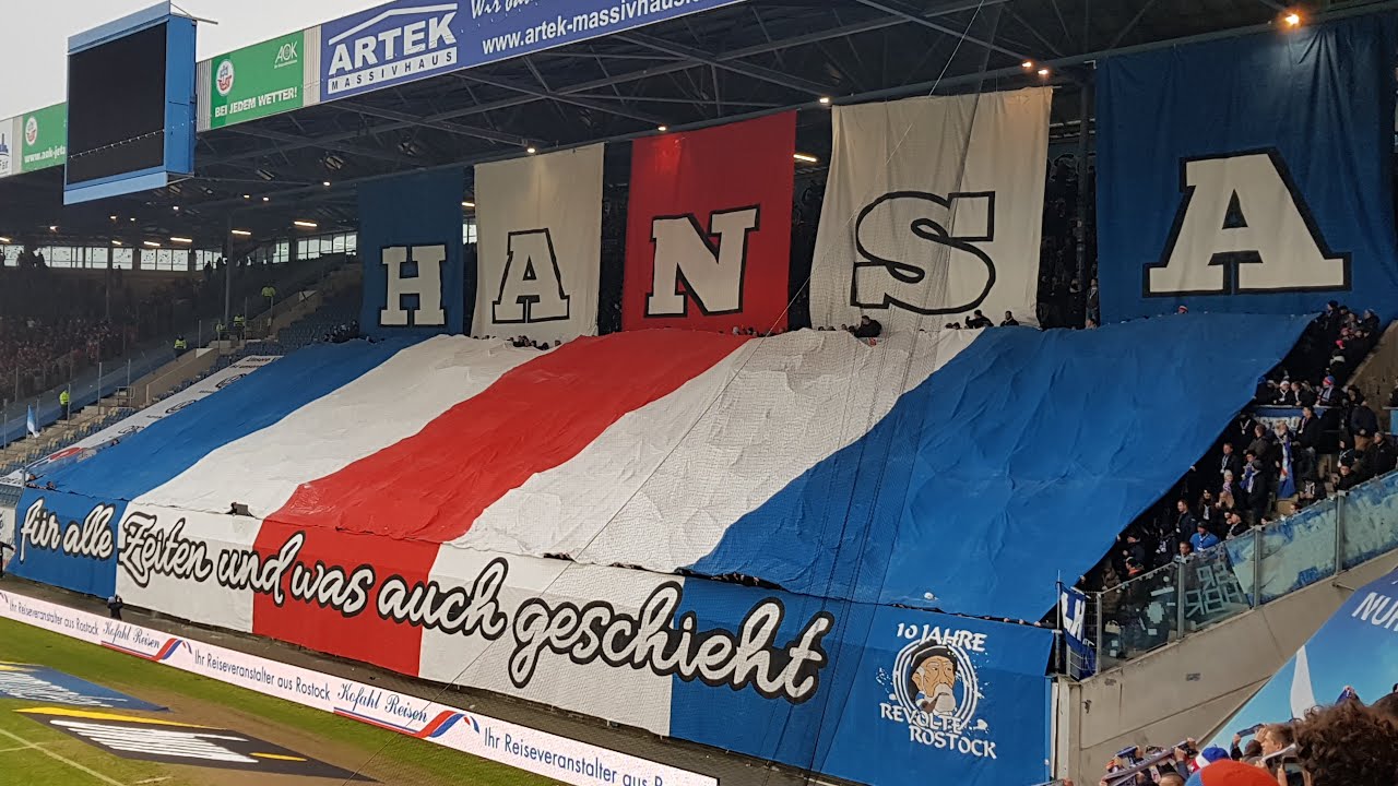 Spiel FC Hansa Rostock gegen Energie Cottbus/ Choreo, Support, Pyro (22.12.2018)
