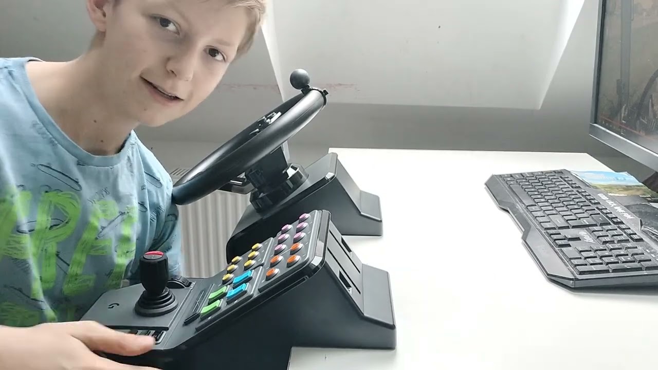 Unboxing nowej kierownicy saitek