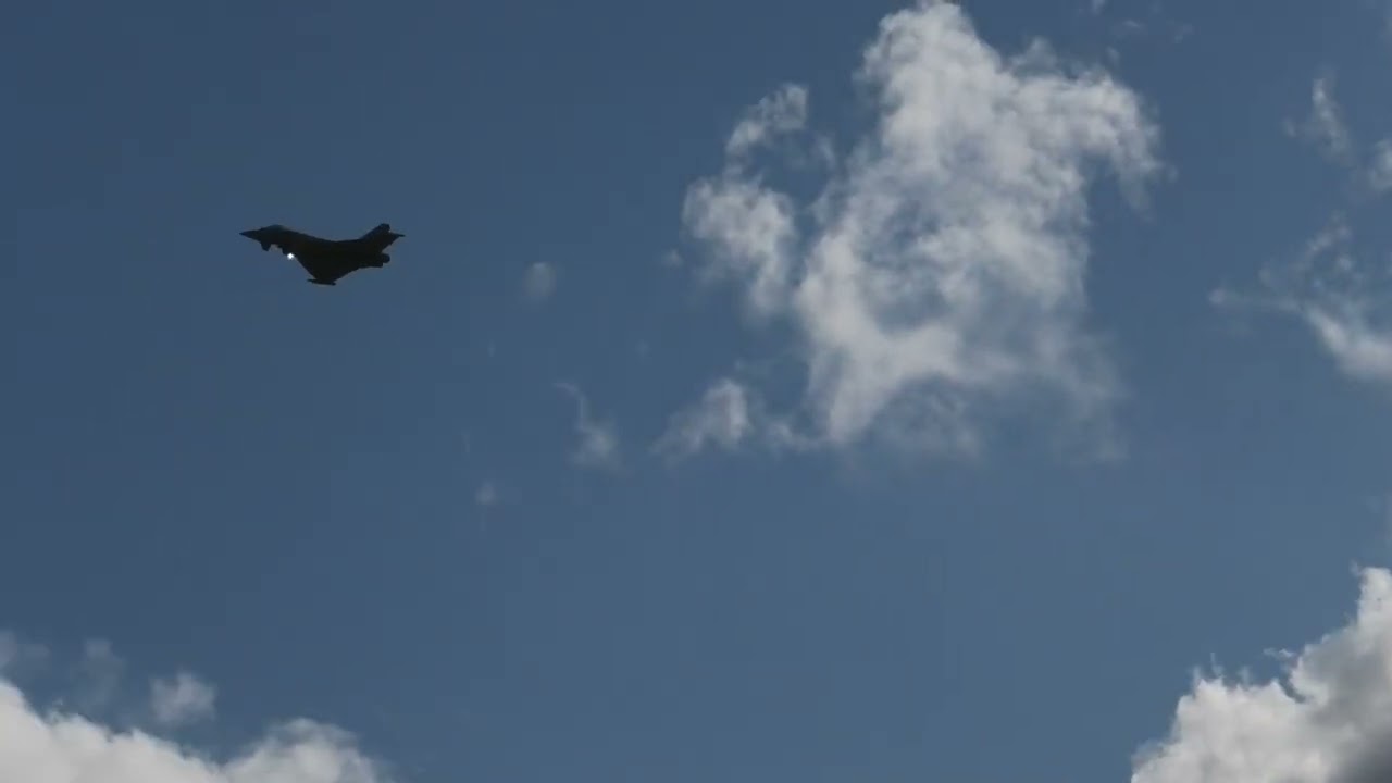 RAF TYPHOON DOING HIS DISPLAY AT RAF WADDINGTON ON 03/10/2024