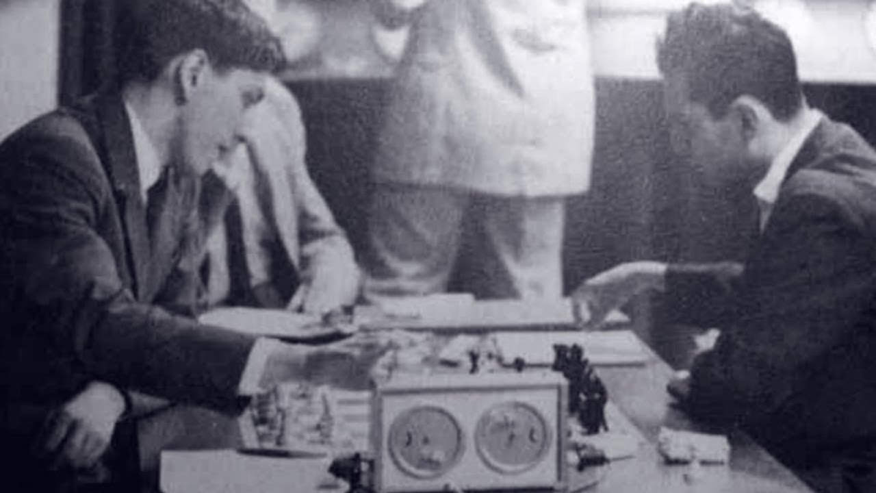 Fischer Running on Mikhail Tal