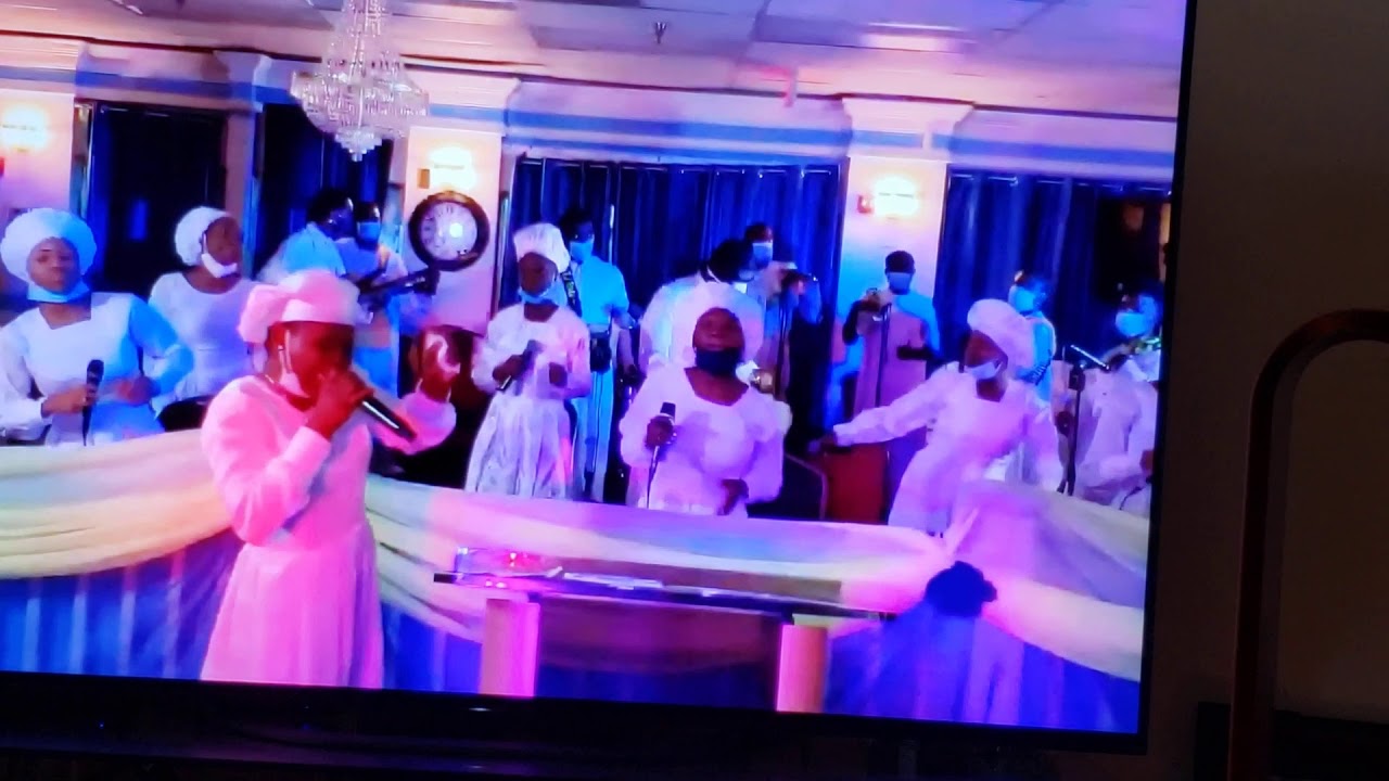 Prophetess Tosin(2)