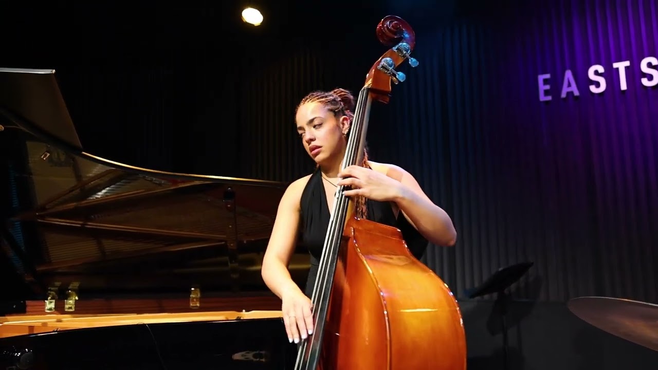 Jazz Trio (Piano, Bass, Drums)  - Night Train