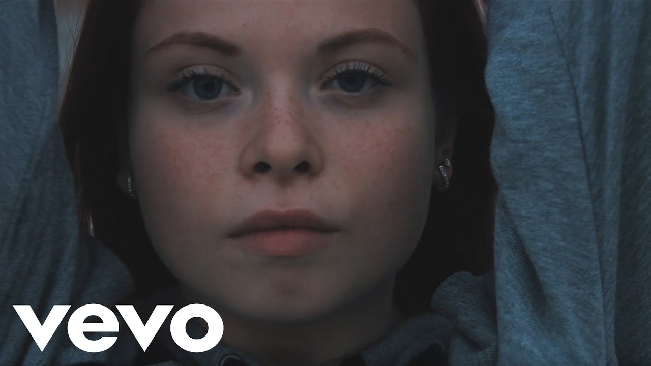 Alan Walker, Billie Eilish  - lovely (Official Music Video) Ft. Daustinn