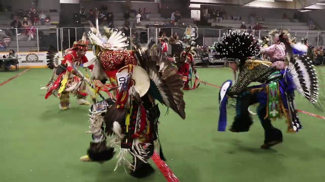 OLCN Christmas/New Year Powwow 2022, AWESOMENESS, Adult Men's Traditional Special, Group 1, 3 Songs