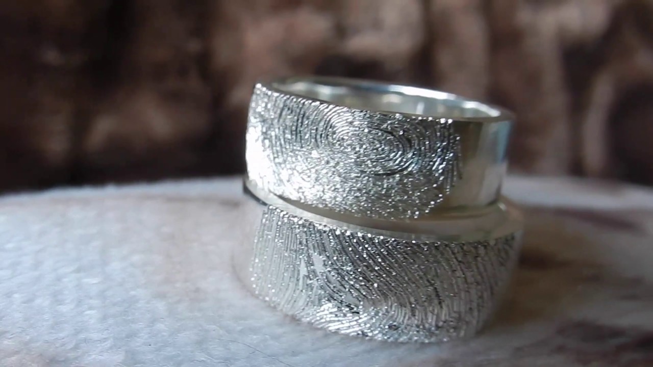Basis Zilveren RIng ( Met Vingerafdruk) | By D