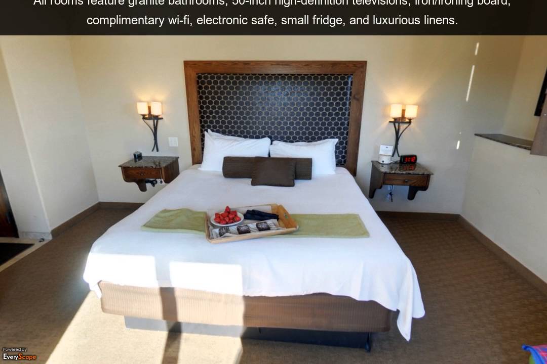 The Oread Hotel | Lawrence, KS | Hotels