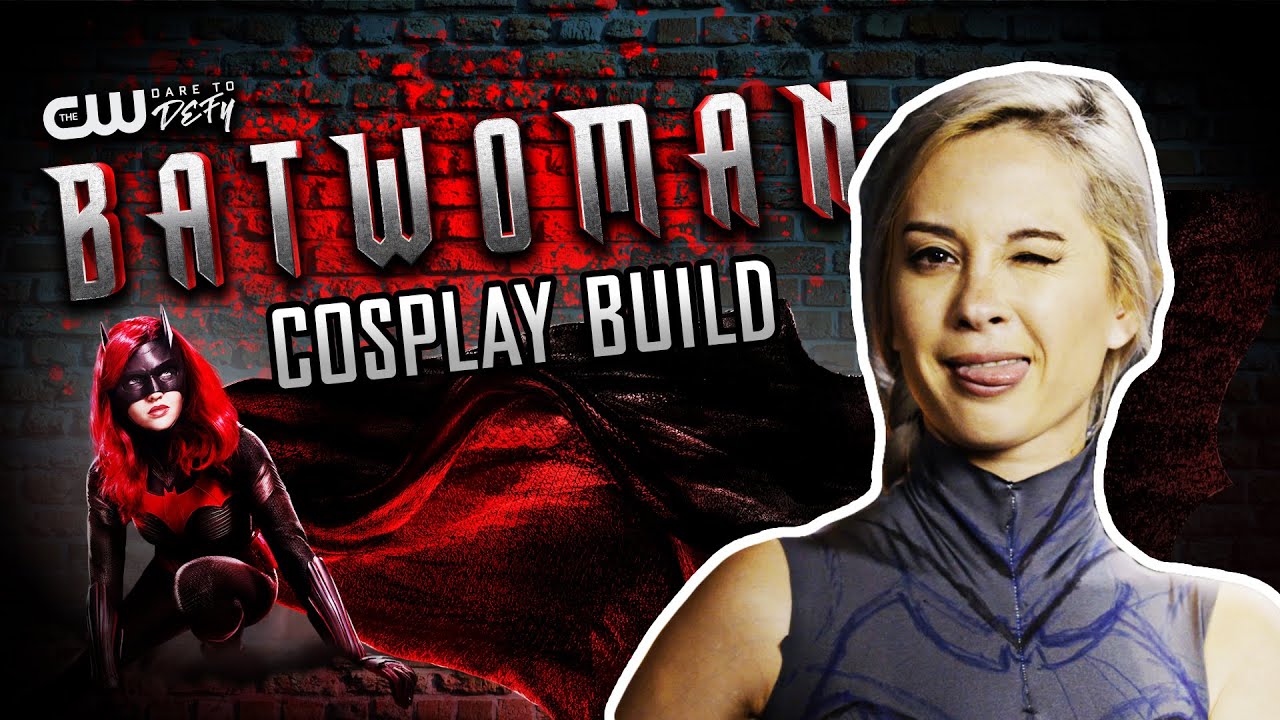 Hendo Art Batwoman Cosplay (Nerdist Cosplay Builds)