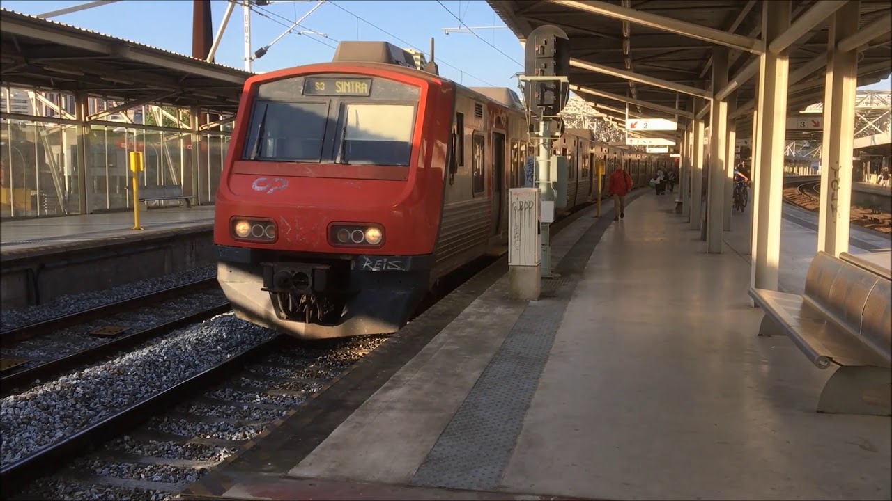 Suburbanos CP Lisboa e Fertagus, e Longo Curso na estação de Sete Rios - 2018
