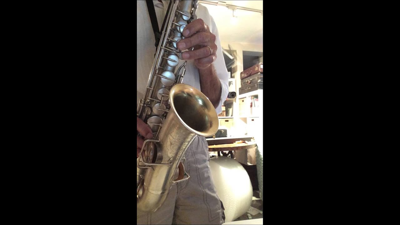 Buescher True Tone Alto, Ebay.  Leaking pads, stick keys.