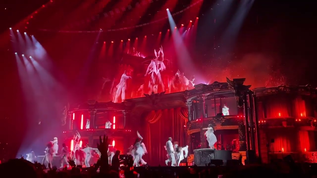 Lady Gaga “Bad Romance”