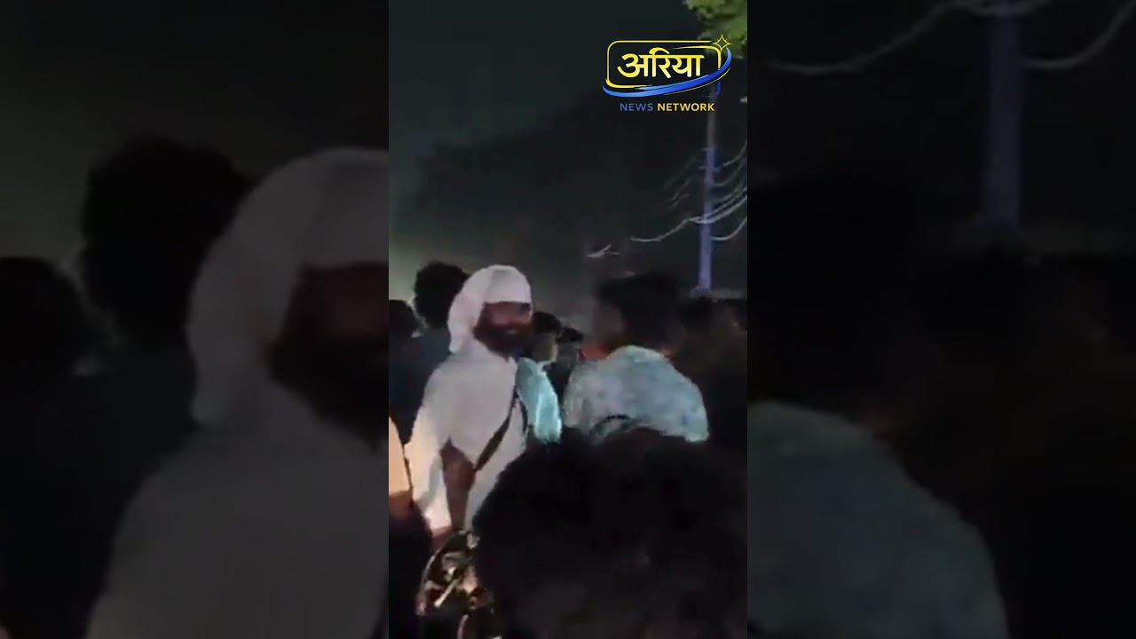 &ldquo;Power Cut Sparks Massive Protest in Lucknow #viral #hindinews #news