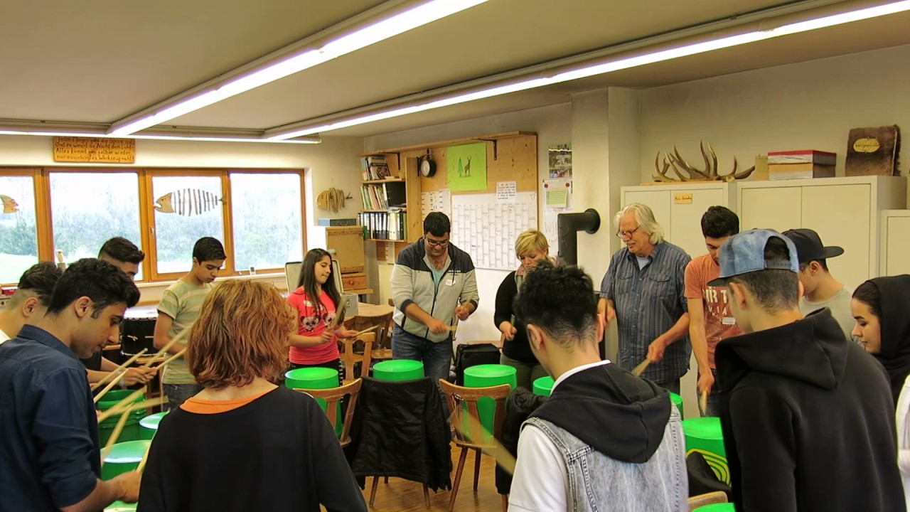 Bruno GrüneEimerÜbung Trommelworkshop 2017