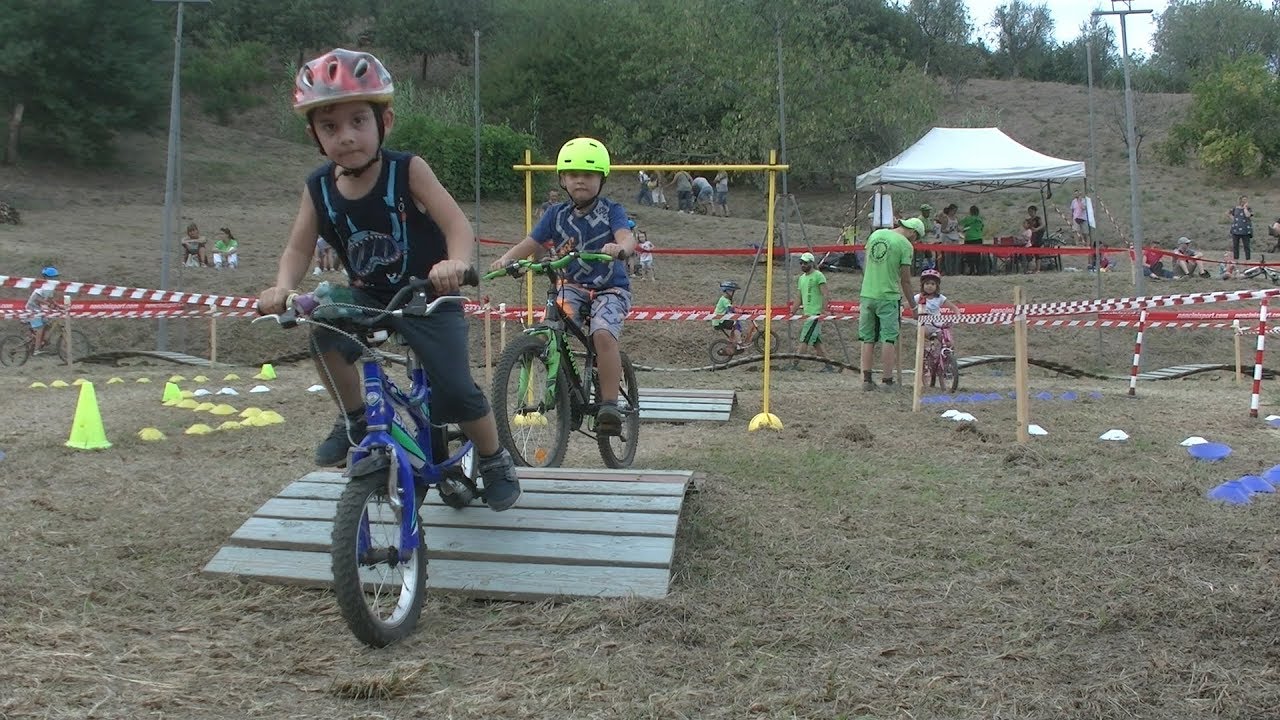 l' MTB SCHOOL dei Nani Svizzeri