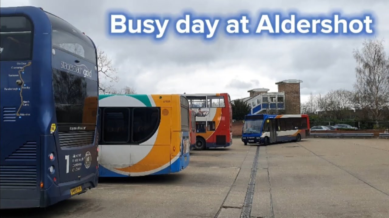 Busy day at Aldershot Bus Station. 01/04/23.
