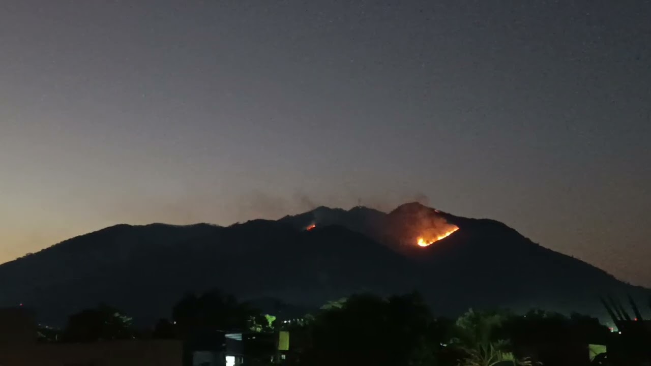 CERRO QUEMÁNDOSE 