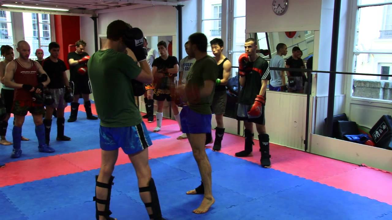 IKC Lyon : Un cours de Boxe Thai