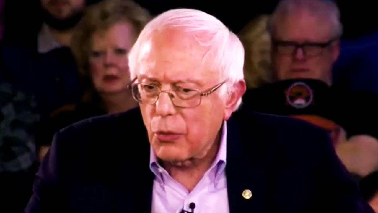Bernie Sanders To Trump Voters at Town Hall: 'Why Do You Vote For Somebody Who Is Lying?'
