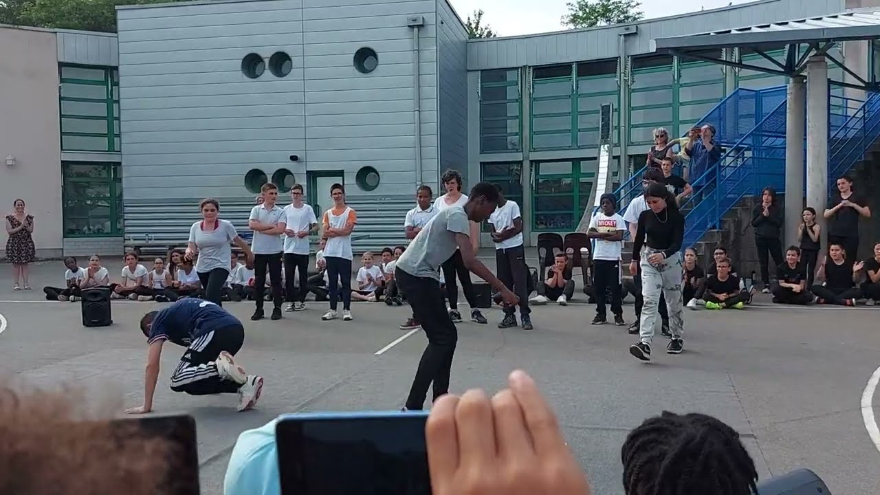 Présentation Hip Hop des élèves de 5ème SEGPA du collège Jean Renoir
