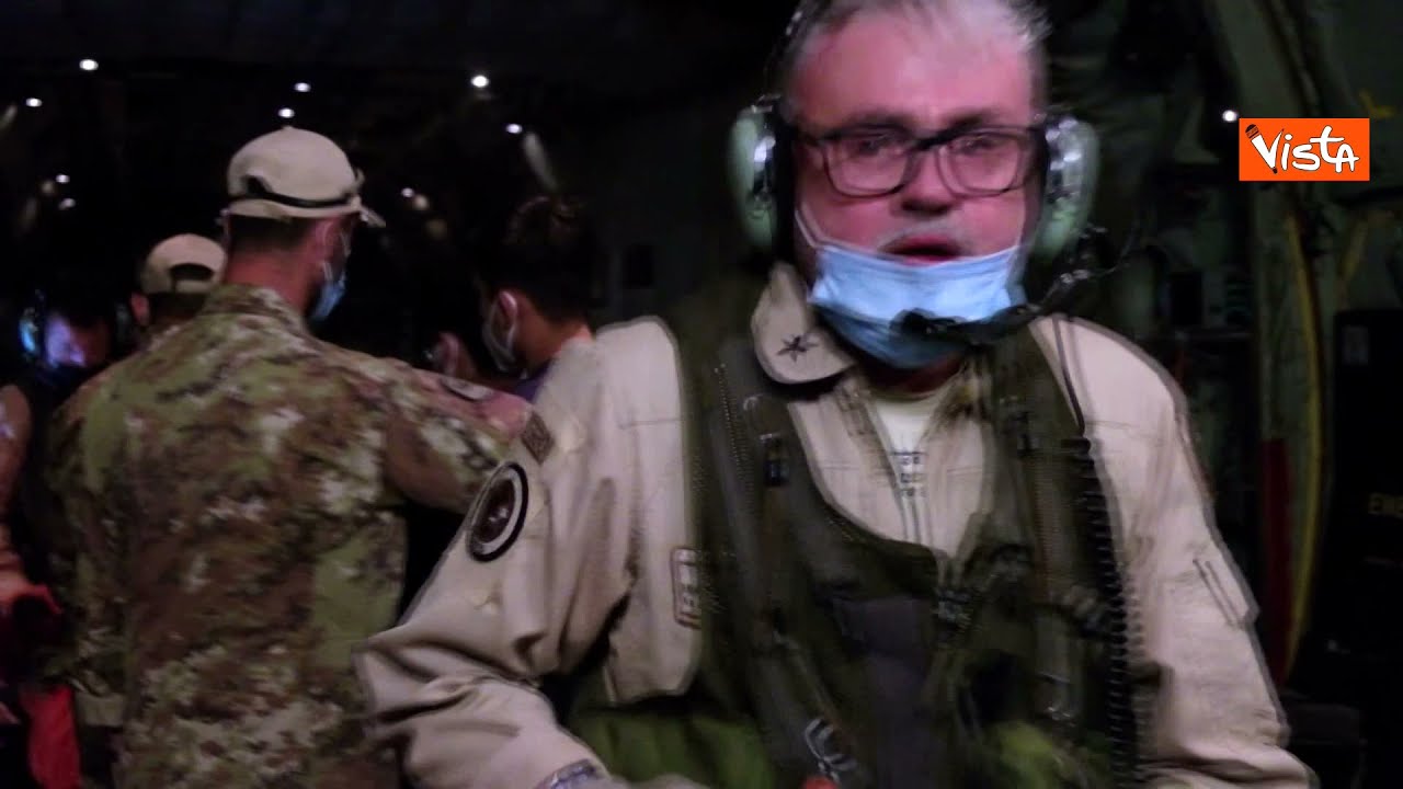 L'ultimo volo di Aquila Omnia: i militari italiani lasciano Kabul