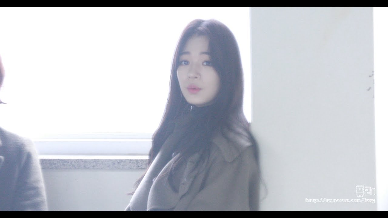 180209 프로미스나인(fromis_9) 이채영 (한림연예예술고등학교 졸업식)