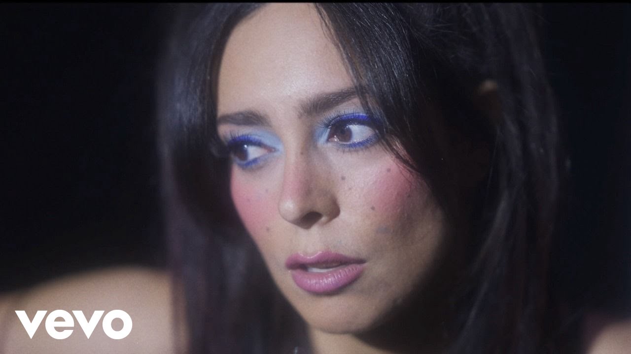 L&Oslash;L&Oslash; - wish i was a robot (Official Music Video)