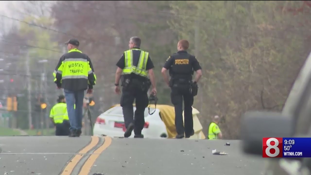 Family members among 4 people dead in Newington crash