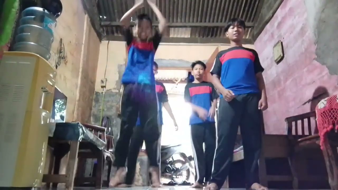 Senam irama tugas sekolah 