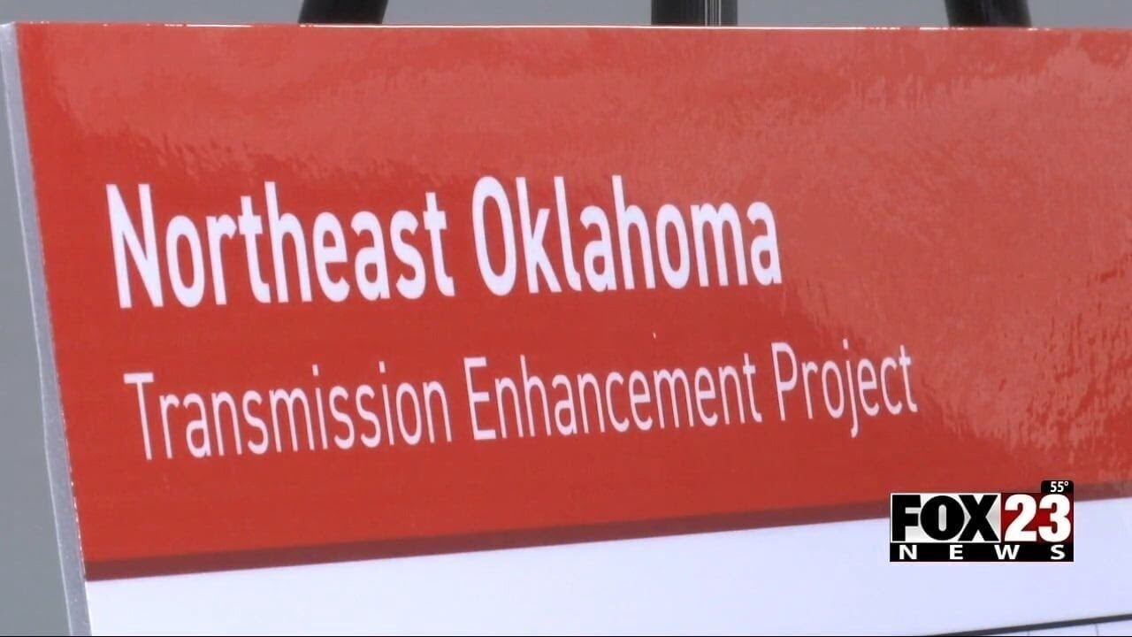 Video: Northeastern OK residents gather to learn about proposed 100-mile transmission line