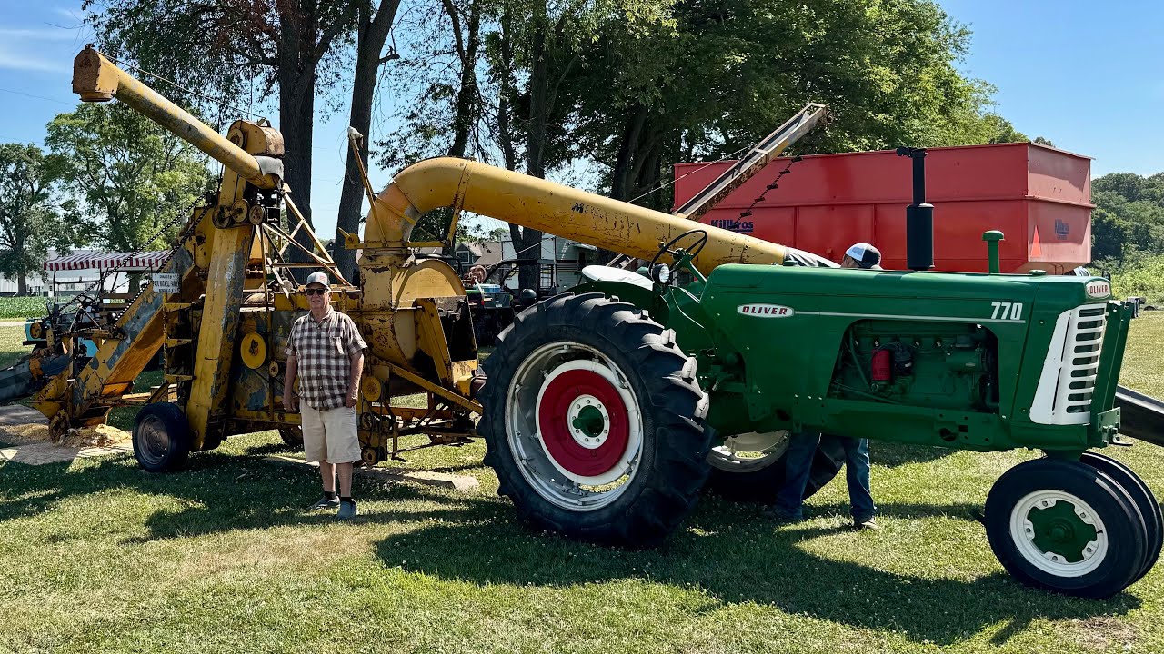 Farming In The 1960s!! Check Out This Corn Sheller!