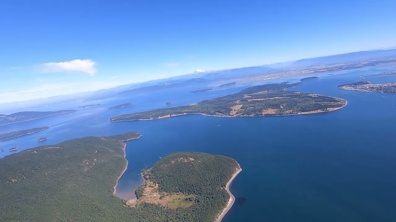 Flying Friday Harbor to Boeing Field with Lufthansa Pilots