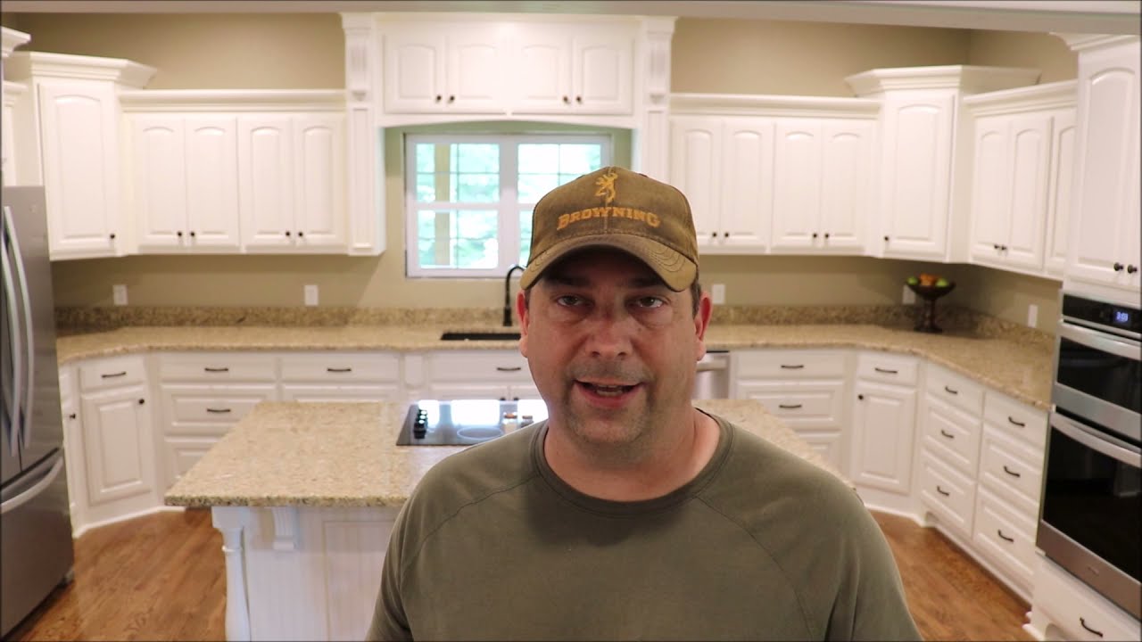 Building My Own Home: Episode 152 - Move In Day