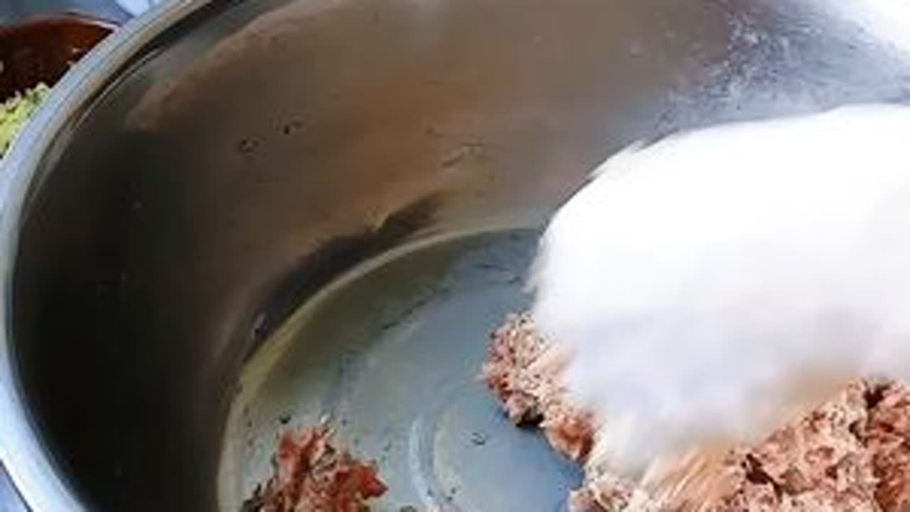 这样做的肉丸子超级好吃，就要过年了，仪式感满满的#真材实料才能做出好味道 #回老家才有的人间美味 #过年美食