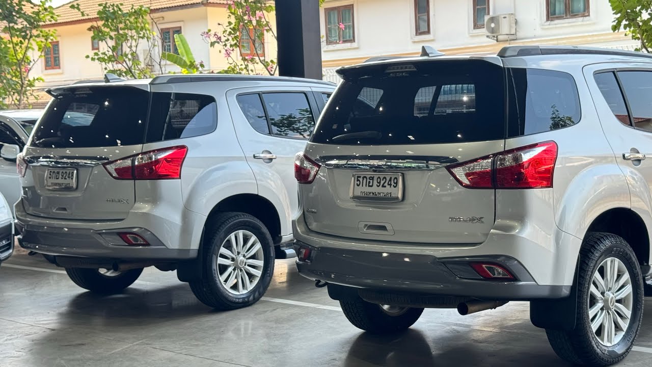 Isuzu Mu-X 3.0Navi ปี2018 รถครอบครัว7ที่นั่ง รถปลดระวางประวัติศูนย์ By.นุ๊ก