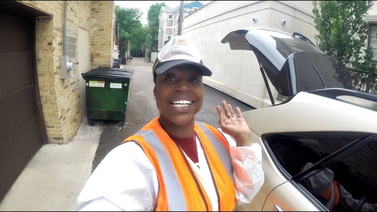 Dumpster Diving : A Very Satisfying Dumpster Adventure